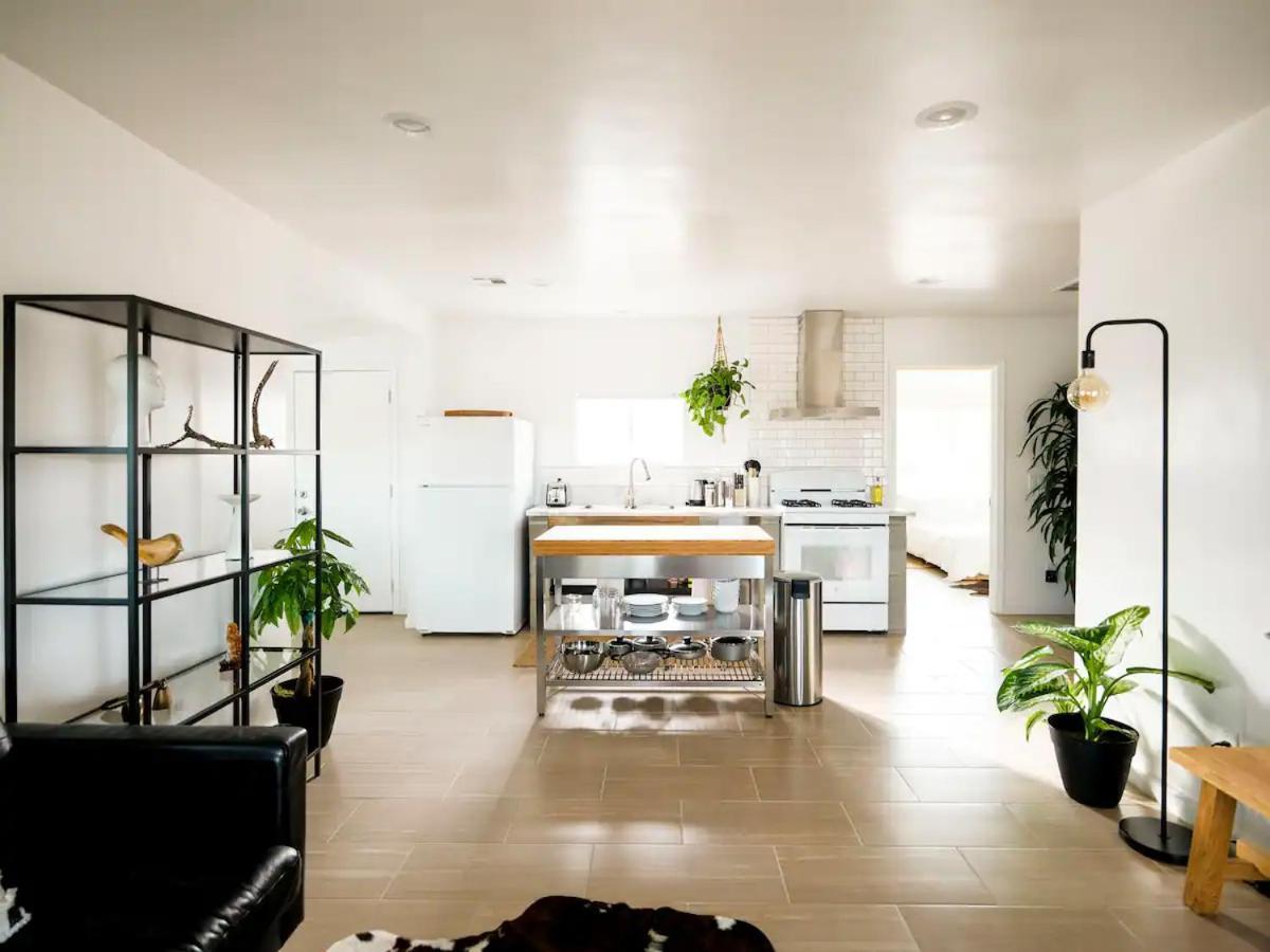 The Zen - Outdoor Shower, Gas Fireplace, Walkable To Shops & Restaurants Джошуа-Три Экстерьер фото