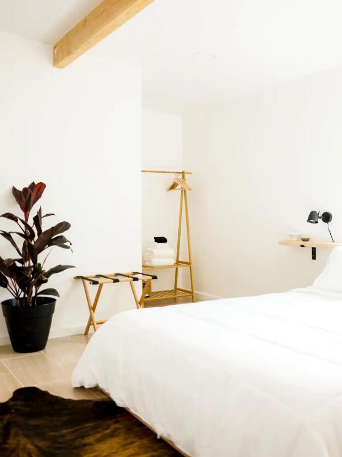 The Zen - Outdoor Shower, Gas Fireplace, Walkable To Shops & Restaurants Джошуа-Три Экстерьер фото