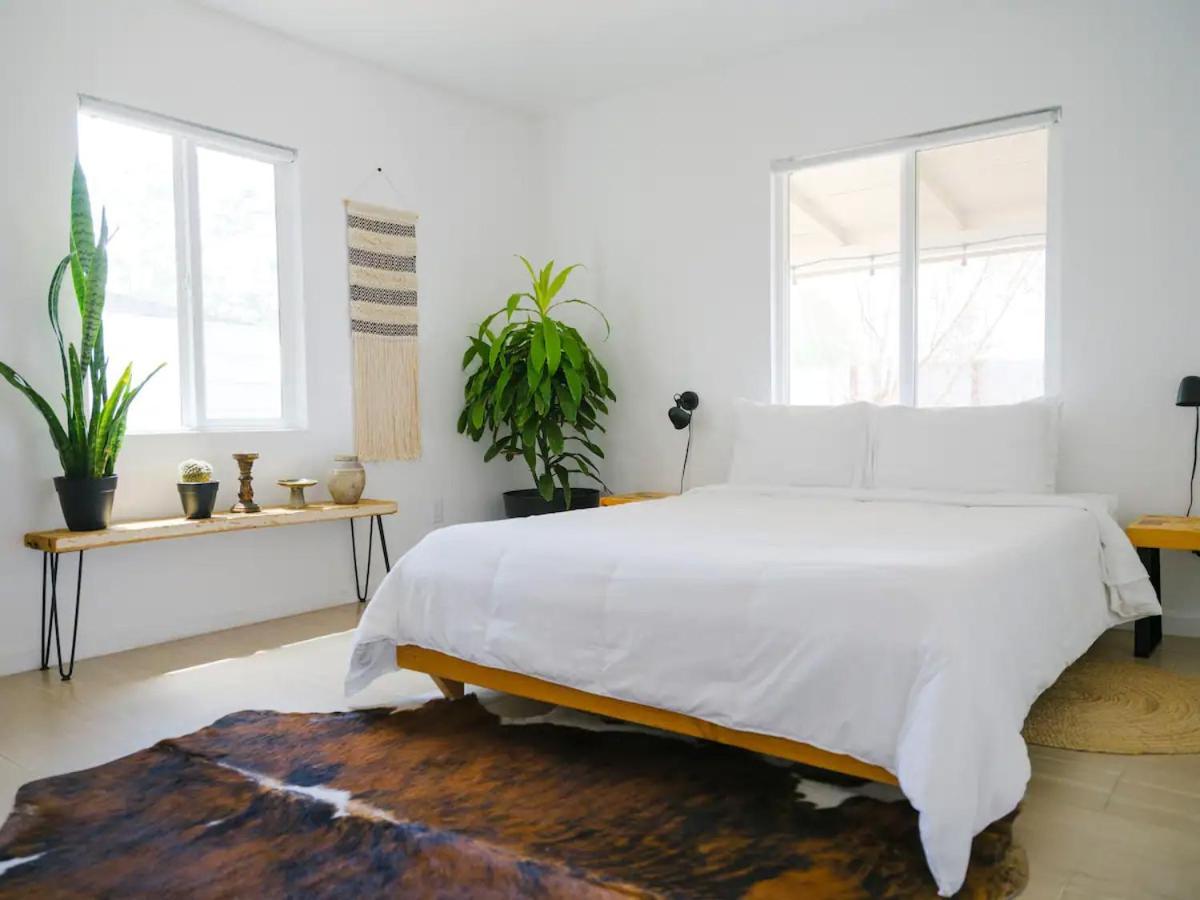 The Zen - Outdoor Shower, Gas Fireplace, Walkable To Shops & Restaurants Джошуа-Три Экстерьер фото